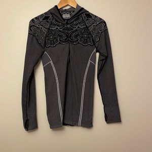 Athleta hooded 1/2 zip - Size Medium